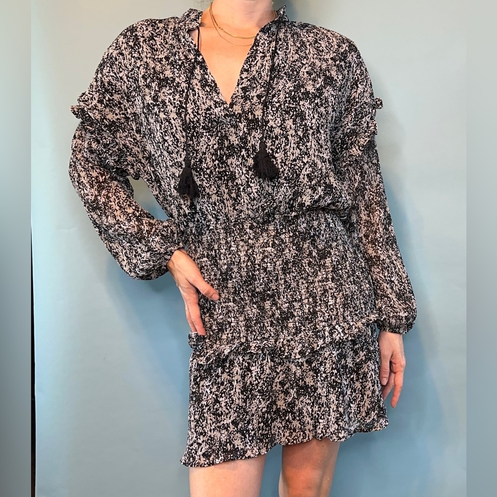 NWT Aqua Vneck Smocked Chiffon Dress